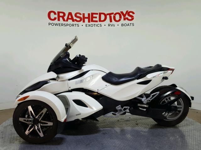 2BXJAEC11AV000655 - 2010 CAN-AM SPYDER ROA WHITE photo 5