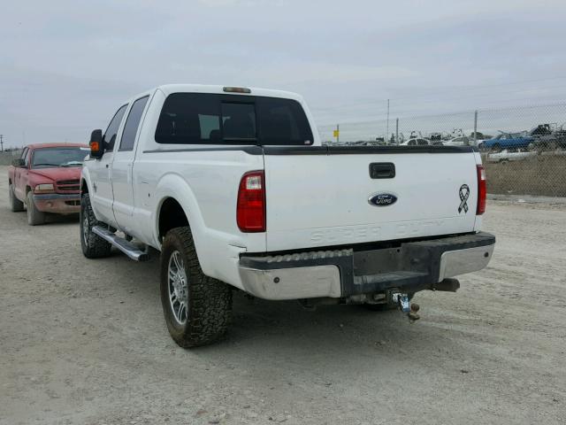 1FT7W2BT5BEB79657 - 2011 FORD F250 SUPER WHITE photo 3