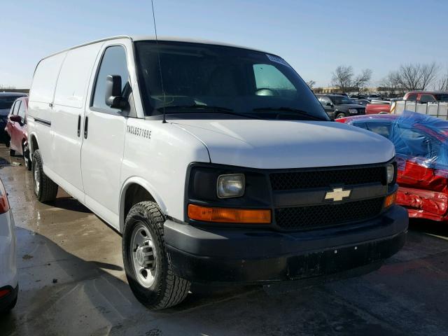 1GCWGGCA7C1114725 - 2012 CHEVROLET EXPRESS G2 WHITE photo 1