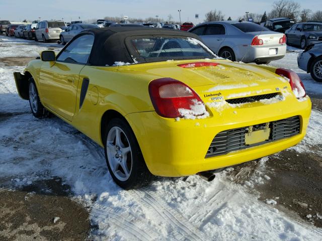 JTDFR320310037379 - 2001 TOYOTA MR2 SPYDER YELLOW photo 3