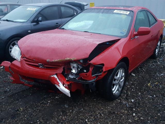 1HGCG225X2A033518 - 2002 HONDA ACCORD EX RED photo 2