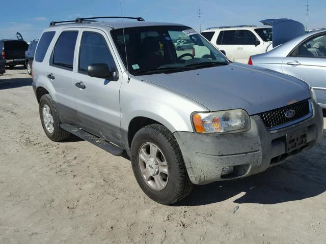 1FMYU03113KD49734 - 2003 FORD ESCAPE XLT SILVER photo 1