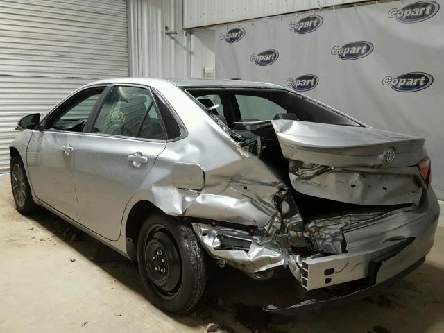 4T1BF1FK5GU590491 - 2016 TOYOTA CAMRY LE SILVER photo 3