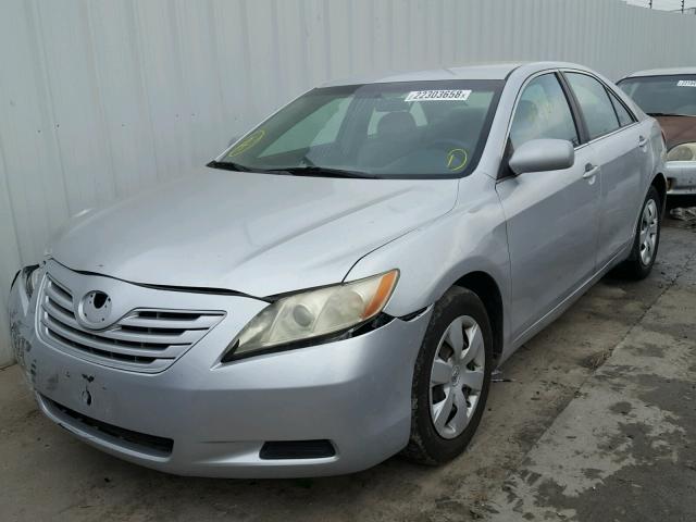 4T1BE46K97U595696 - 2007 TOYOTA CAMRY NEW SILVER photo 2