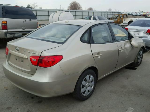 KMHDU46D88U408964 - 2008 HYUNDAI ELANTRA GL GOLD photo 4