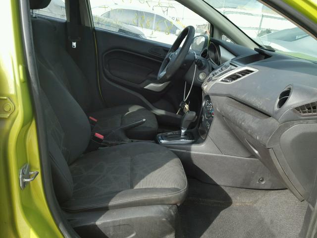 3FADP4BJ9BM144842 - 2011 FORD FIESTA SE GREEN photo 5