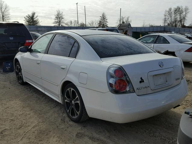 1N4AL11D65N477129 - 2005 NISSAN ALTIMA S WHITE photo 3