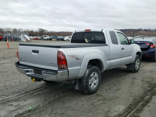 5TETU62N45Z029621 - 2005 TOYOTA TACOMA PRE GRAY photo 4