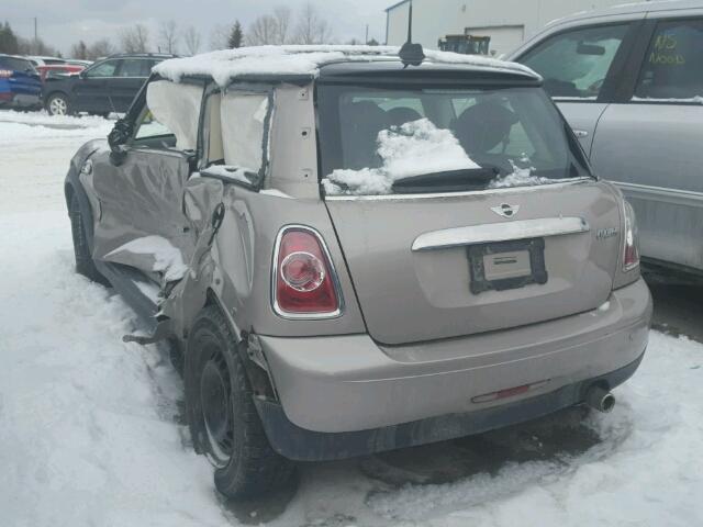 WMWSU3C52DT690700 - 2013 MINI COOPER GRAY photo 3