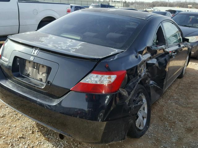 2HGFG126X8H520969 - 2008 HONDA CIVIC LX BLACK photo 4