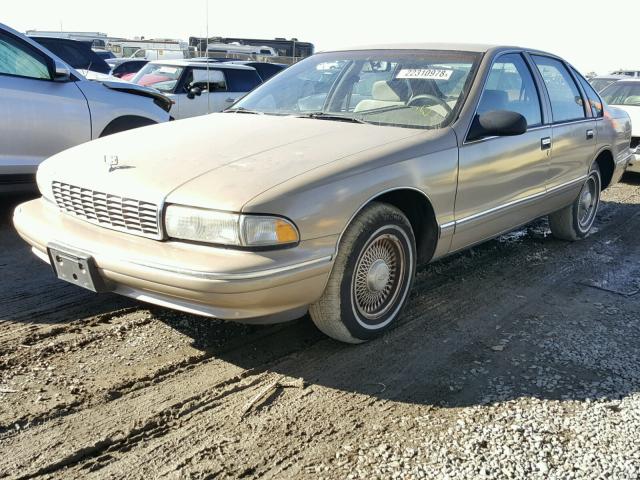 1G1BL52W5TR185976 - 1996 CHEVROLET CAPRICE CL GOLD photo 2