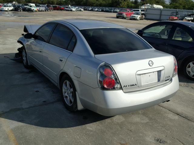 1N4AL11DX6N442577 - 2006 NISSAN ALTIMA S SILVER photo 3