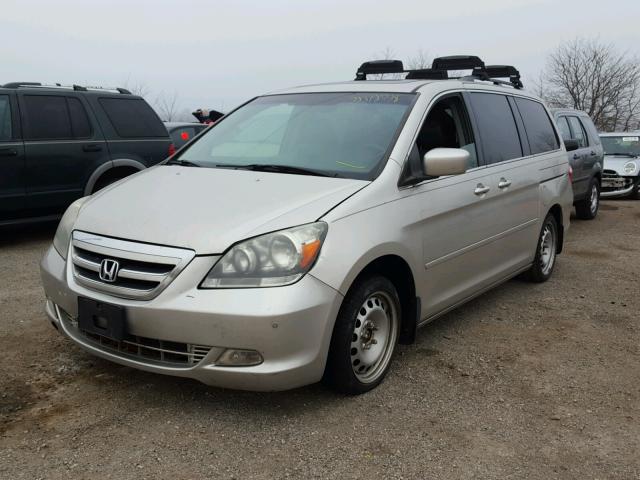 5FNRL38816B128803 - 2006 HONDA ODYSSEY TO SILVER photo 2