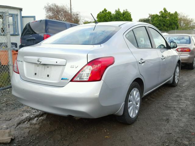 3N1CN7AP8CL829041 - 2012 NISSAN VERSA S SILVER photo 4