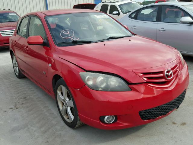 JM1BK143X61415780 - 2006 MAZDA 3 HATCHBAC RED photo 1