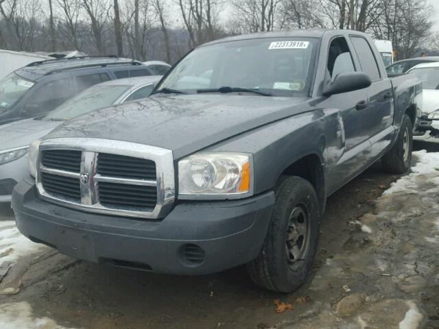 1D7HW28K36S653055 - 2006 DODGE DAKOTA QUA GRAY photo 2