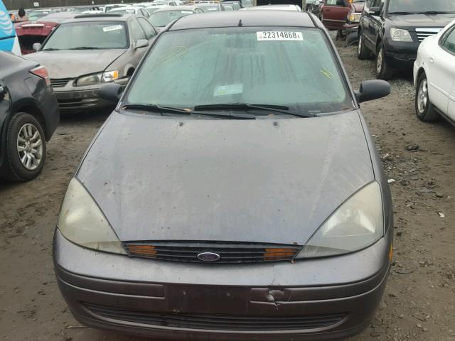 1FAFP34364W130742 - 2004 FORD FOCUS SE C GRAY photo 9