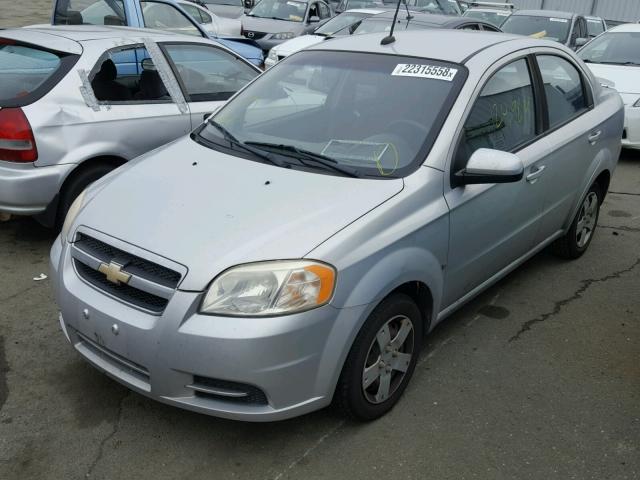 KL1TD56EX9B608344 - 2009 CHEVROLET AVEO LS SILVER photo 2