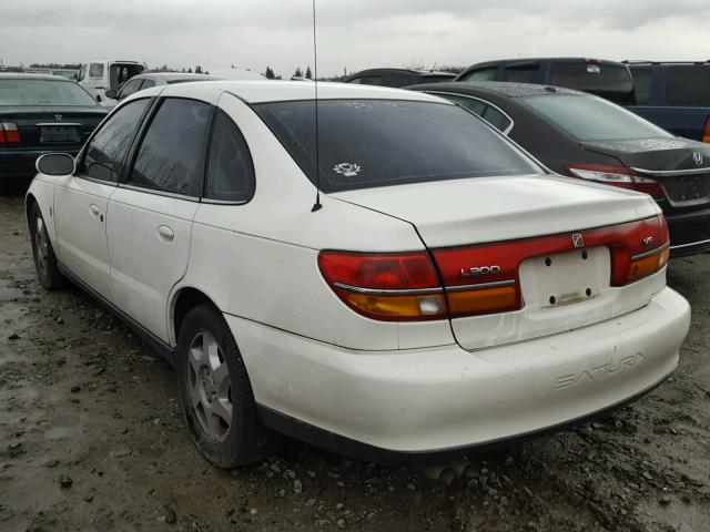 1G8JW54R92Y580209 - 2002 SATURN L300 WHITE photo 3