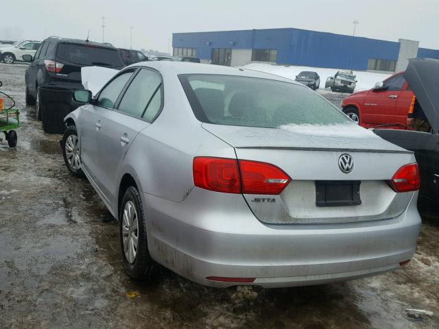 3VW2K7AJ8DM309802 - 2013 VOLKSWAGEN JETTA BASE ვერცხლისფერი ფოტო 3