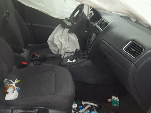 3VW2K7AJ8DM309802 - 2013 VOLKSWAGEN JETTA BASE ვერცხლისფერი ფოტო 5