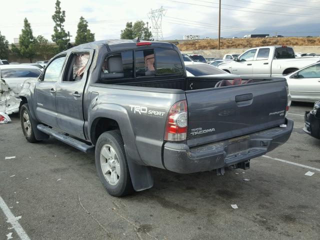 5TFJU4GN4EX051548 - 2014 TOYOTA TACOMA DOU GRAY photo 3