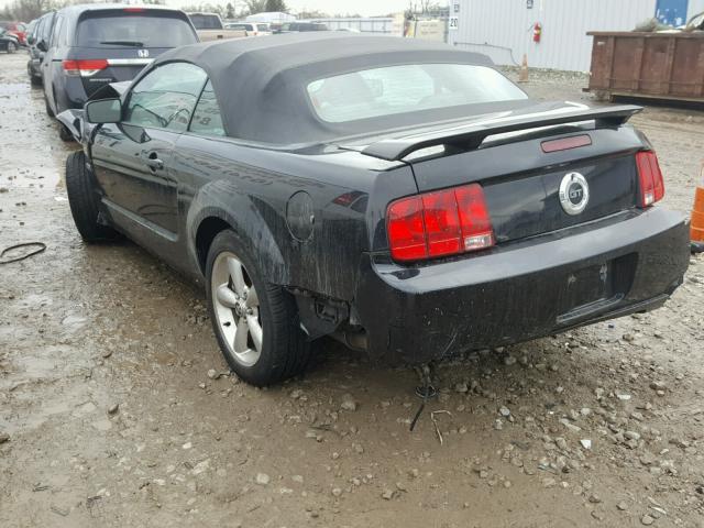 1ZVFT85H965225296 - 2006 FORD MUSTANG GT BLACK photo 3