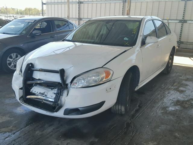 2G1WD5E37C1306323 - 2012 CHEVROLET IMPALA POL WHITE photo 2