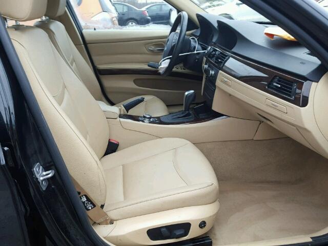WBAPK7C50BF086819 - 2011 BMW 328 XI أسود صورة 5