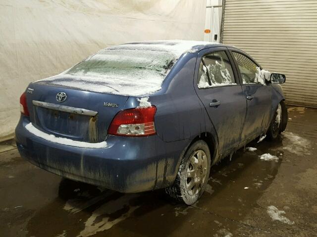 JTDBT923181294753 - 2008 TOYOTA YARIS BLUE photo 4