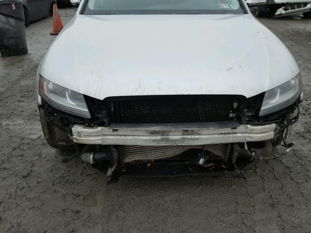 WAULF78K09A070211 - 2009 AUDI A4 2.0T QU SILVER photo 9