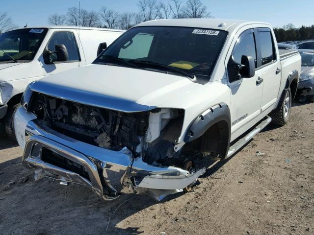 1N6AA0EC0DN314967 - 2013 NISSAN TITAN S WHITE photo 2