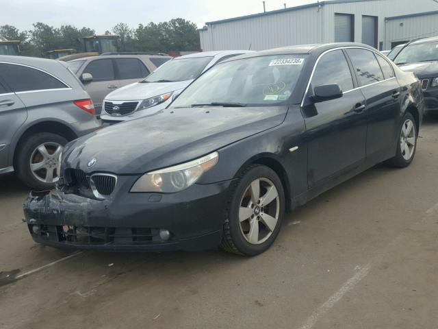 WBANF73577CY17430 - 2007 BMW 530 XI BLACK photo 2