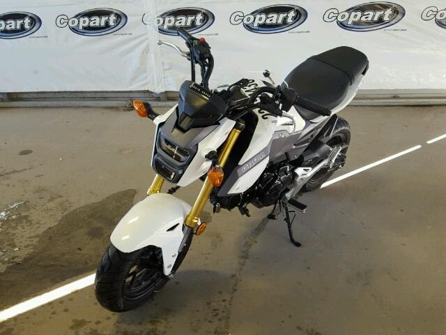 MLHJC6115H5207551 - 2017 HONDA GROM 125 WHITE photo 2