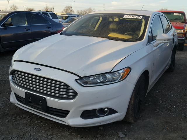 3FA6P0H98GR116281 - 2016 FORD FUSION SE WHITE photo 2