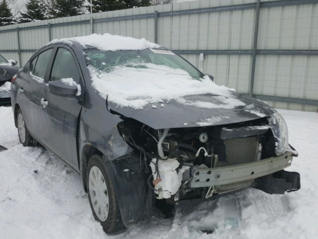 3N1CN7AP9GL863947 - 2016 NISSAN VERSA S GRAY photo 1