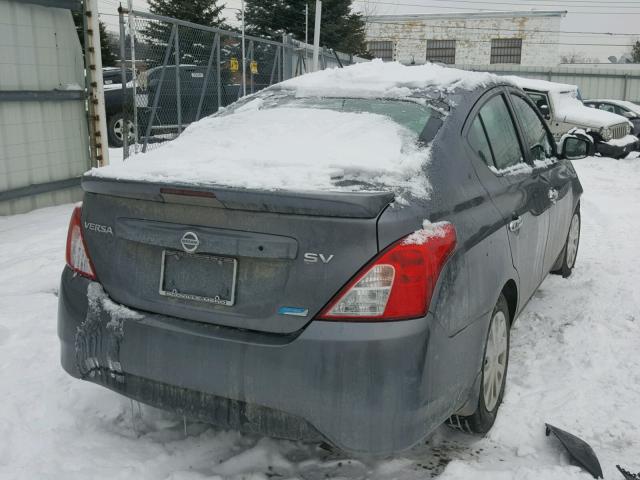 3N1CN7AP9GL863947 - 2016 NISSAN VERSA S GRAY photo 4