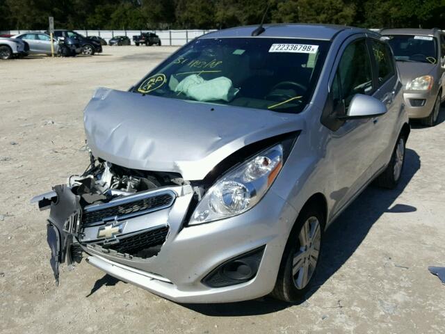 KL8CD6S92EC534003 - 2014 CHEVROLET SPARK 1LT Серебристый фото 2