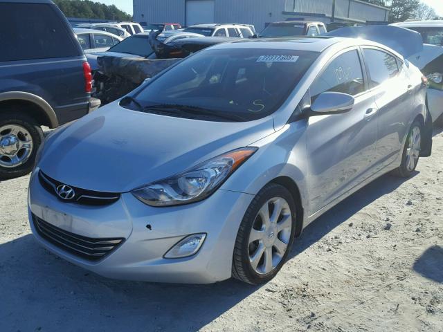 5NPDH4AE2DH159509 - 2013 HYUNDAI ELANTRA GL SILVER photo 2