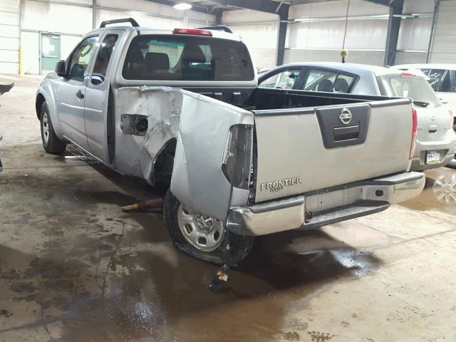 1N6BD0CT1AC403842 - 2010 NISSAN FRONTIER K SILVER photo 3