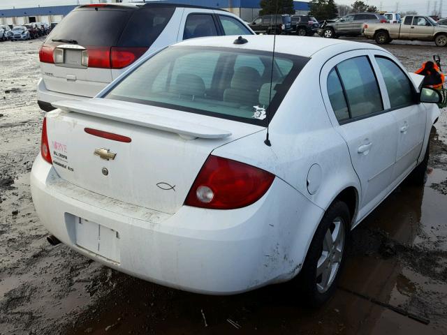 1G1AL52F557553843 - 2005 CHEVROLET COBALT LS WHITE photo 4