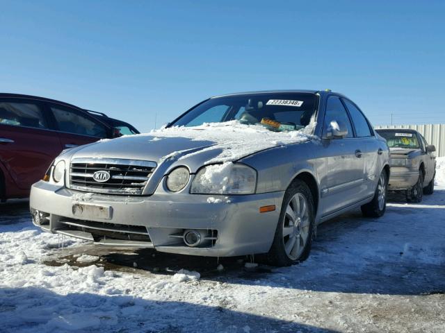 KNAGD128655428769 - 2005 KIA OPTIMA LX GRAY photo 2