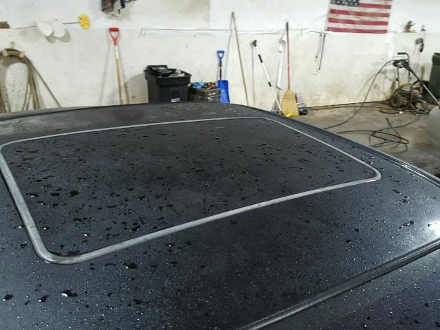 1G2WR12131F116338 - 2001 PONTIAC GRAND PRIX BLACK photo 9