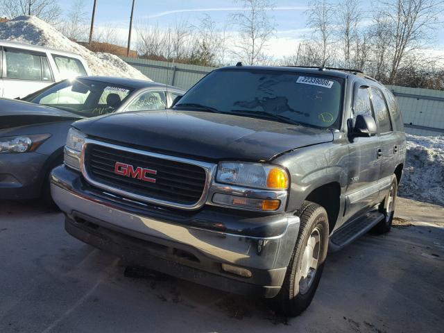 1GKEK13T55R112733 - 2005 GMC YUKON GRAY photo 2