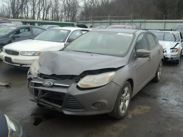 1FADP3K22DL355470 - 2013 FORD FOCUS SE CHARCOAL photo 2