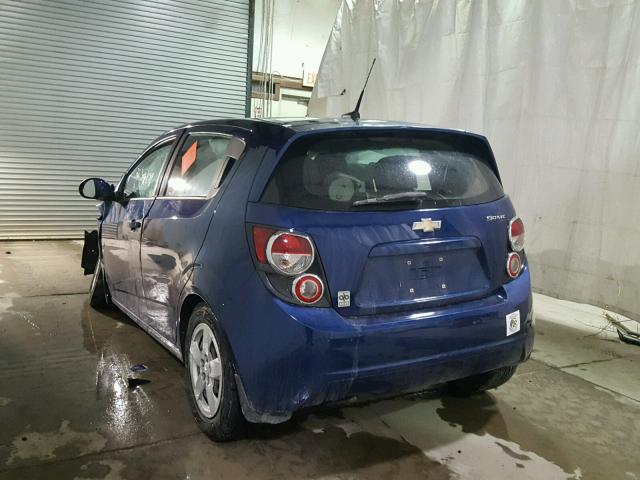 1G1JA6SH8D4186255 - 2013 CHEVROLET SONIC LS 蓝色 照片 3
