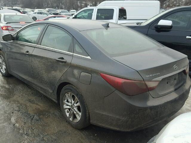 5NPEB4AC0DH685643 - 2013 HYUNDAI SONATA GLS BLUE photo 3