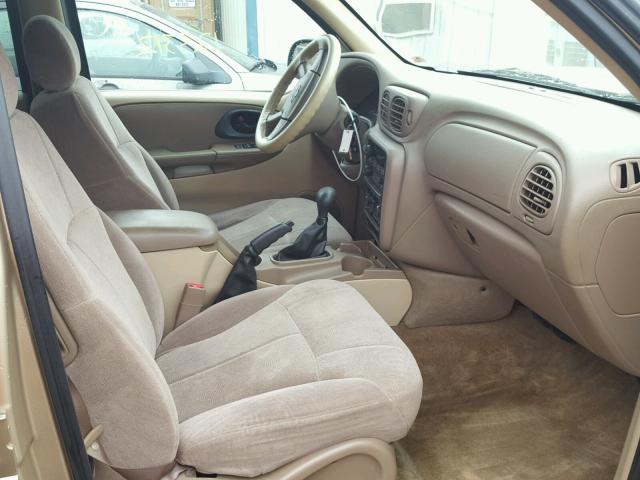 1GNDT13S342200397 - 2004 CHEVROLET TRAILBLAZE TAN photo 5