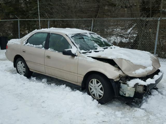 4T1BG22KXYU755557 - 2000 TOYOTA CAMRY CE TAN photo 1