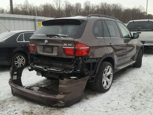 5UXZW0C55CL673431 - 2012 BMW X5 XDRIVE3 BROWN photo 4